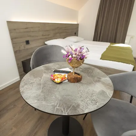 4 Elements Bled Apartment *