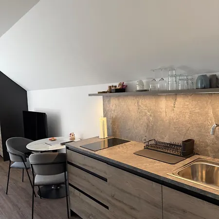 Apartment 4 Elements Bled *