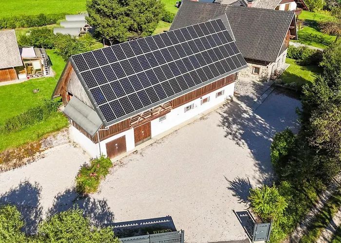 アパート 4 Elements Bled ゴレンスカ地方