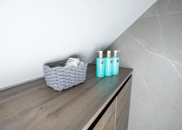 アパート 4 Elements Bled *